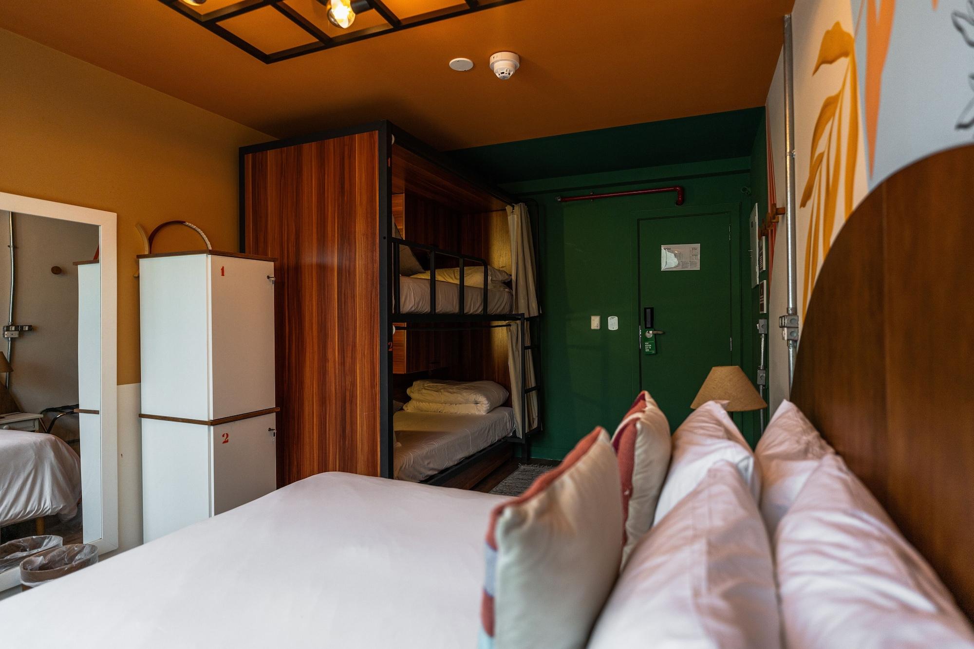Socialtel Copacabana 3*